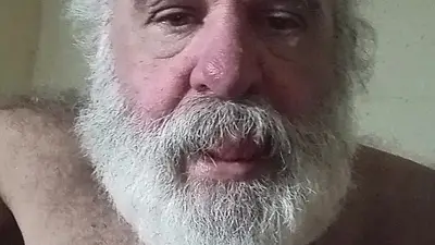 STRONG GRANDPA HAIRY MACRO