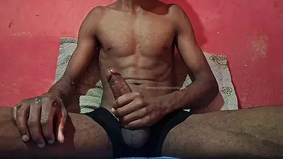 Gifted Brazilian brunette masturbating very hot